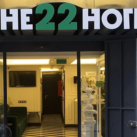 Hotel The 22