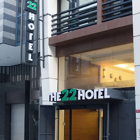 The 22 Istanbul